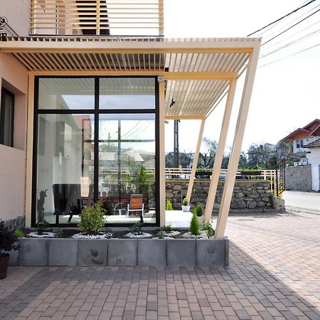 Pensiunea Prestige House Curtea De Arges Luaran gambar
