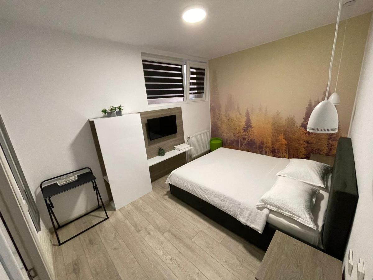 Pensiunea Prestige House Curtea De Arges Luaran gambar